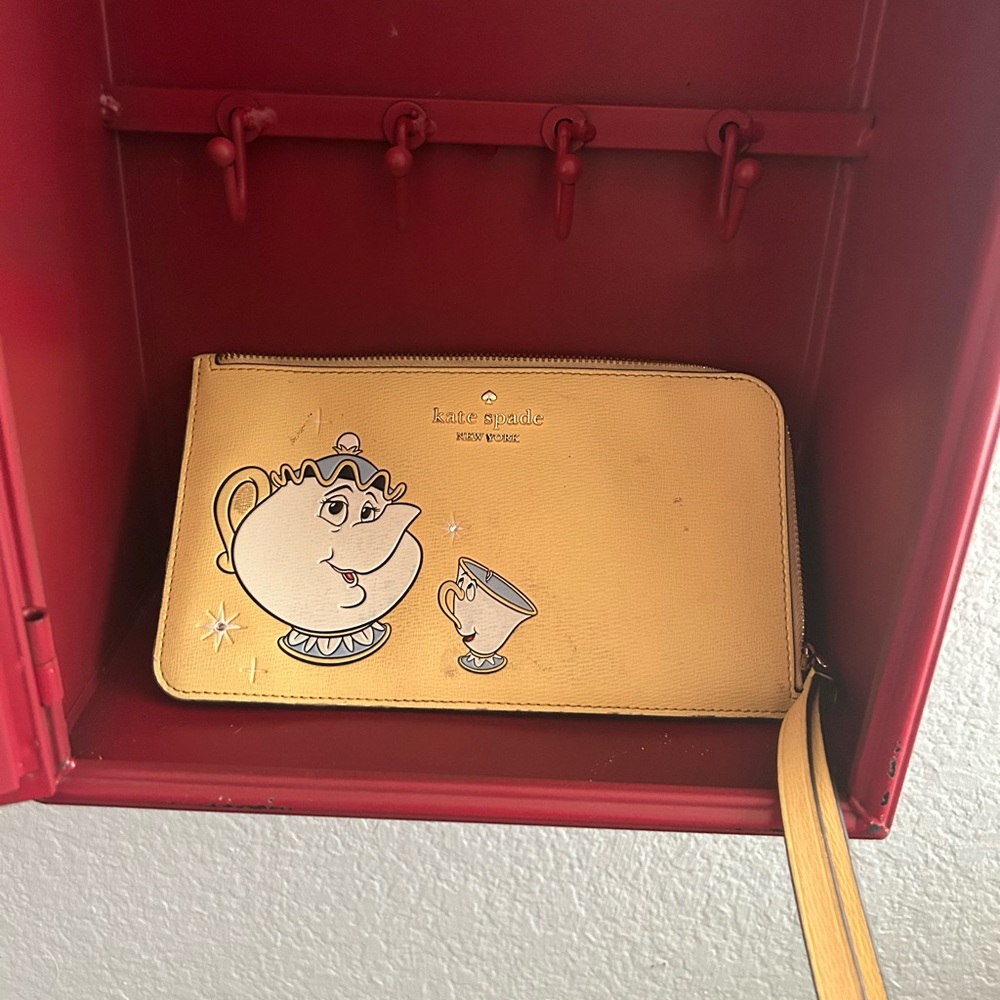 kate spade yellow Beauty and the Beast Mrs. Potts Zip Wristlet